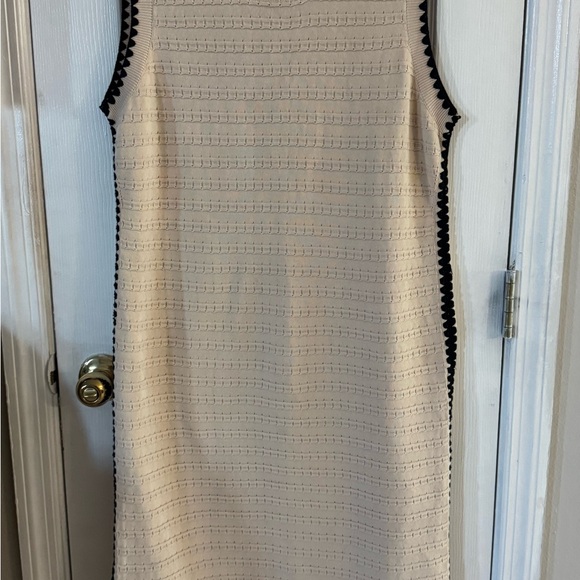 Red Dress Boutique Dresses & Skirts - Red Dress Boutique Cream Textured Midi Dress